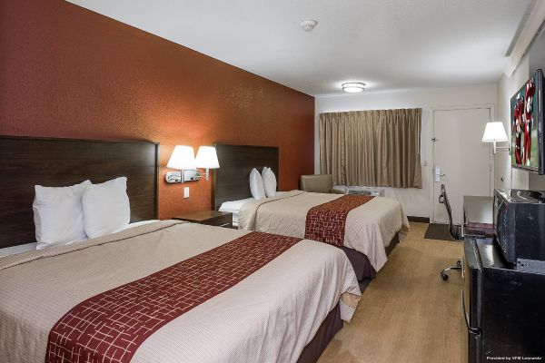 Hotel Red Roof Toledo Holland